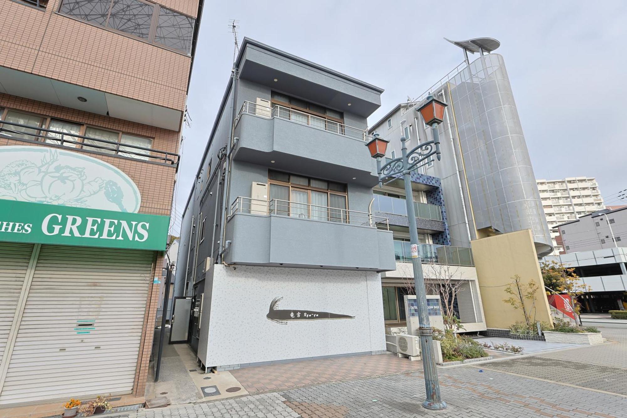 Ryugu -竜宮- Apartment Osaka Bagian luar foto